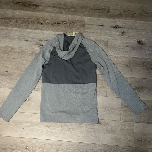 Nike hoodie - Picture 2 of 3